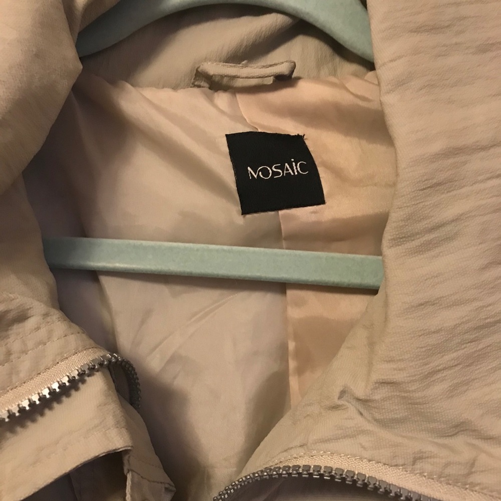 Beige fall jacket - Picture 3 of 6